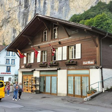 Chalet Maithili Lauterbrunnen -152-Year-Old Majestic Chalet Buitenkant foto