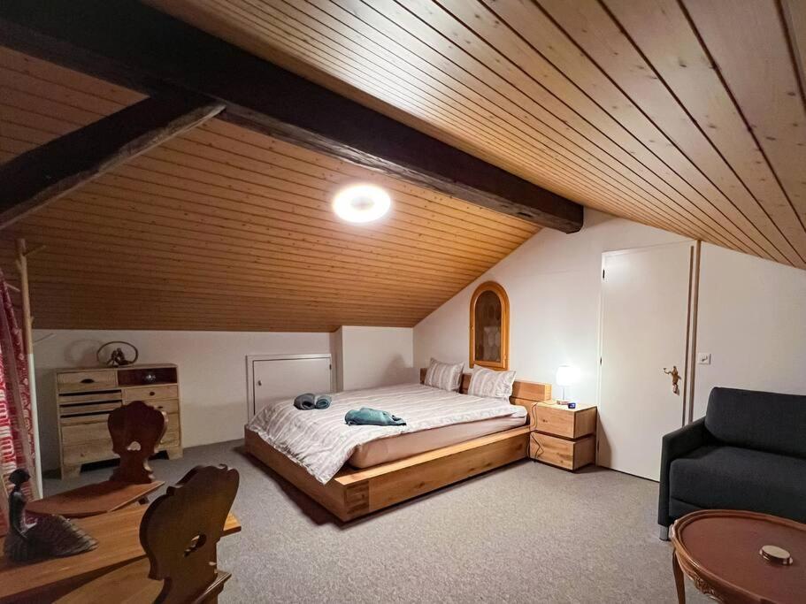 Chalet Maithili Lauterbrunnen -152-Year-Old Majestic Chalet Buitenkant foto