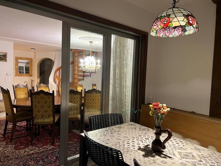 Chalet Maithili Lauterbrunnen -152-Year-Old Majestic Chalet Buitenkant foto